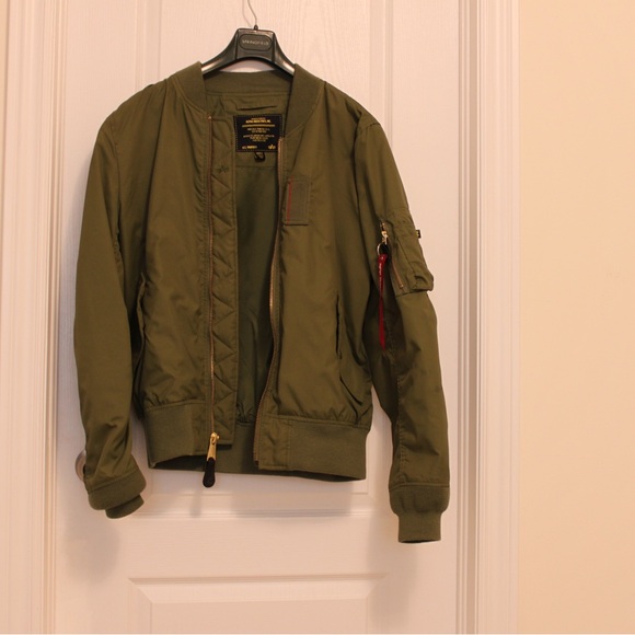 Alpha Industries Olive Bomber Jacket - Picture 2 of 7